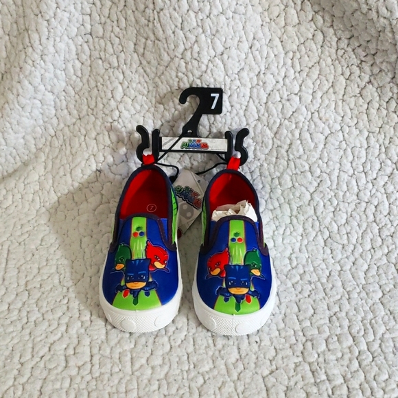 NWT PJ MASKS Boys shoes - Picture 2 of 7